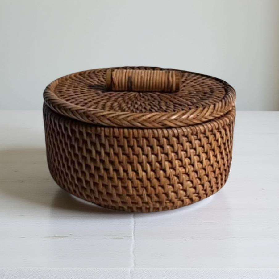 "Belalang" Woven Round Jar