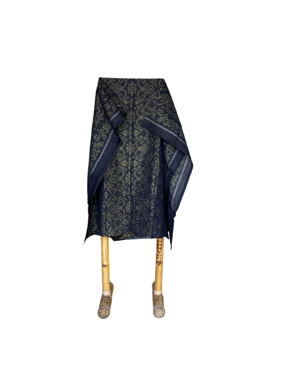 "Dahlia" Tenun Ikat Endek Bali