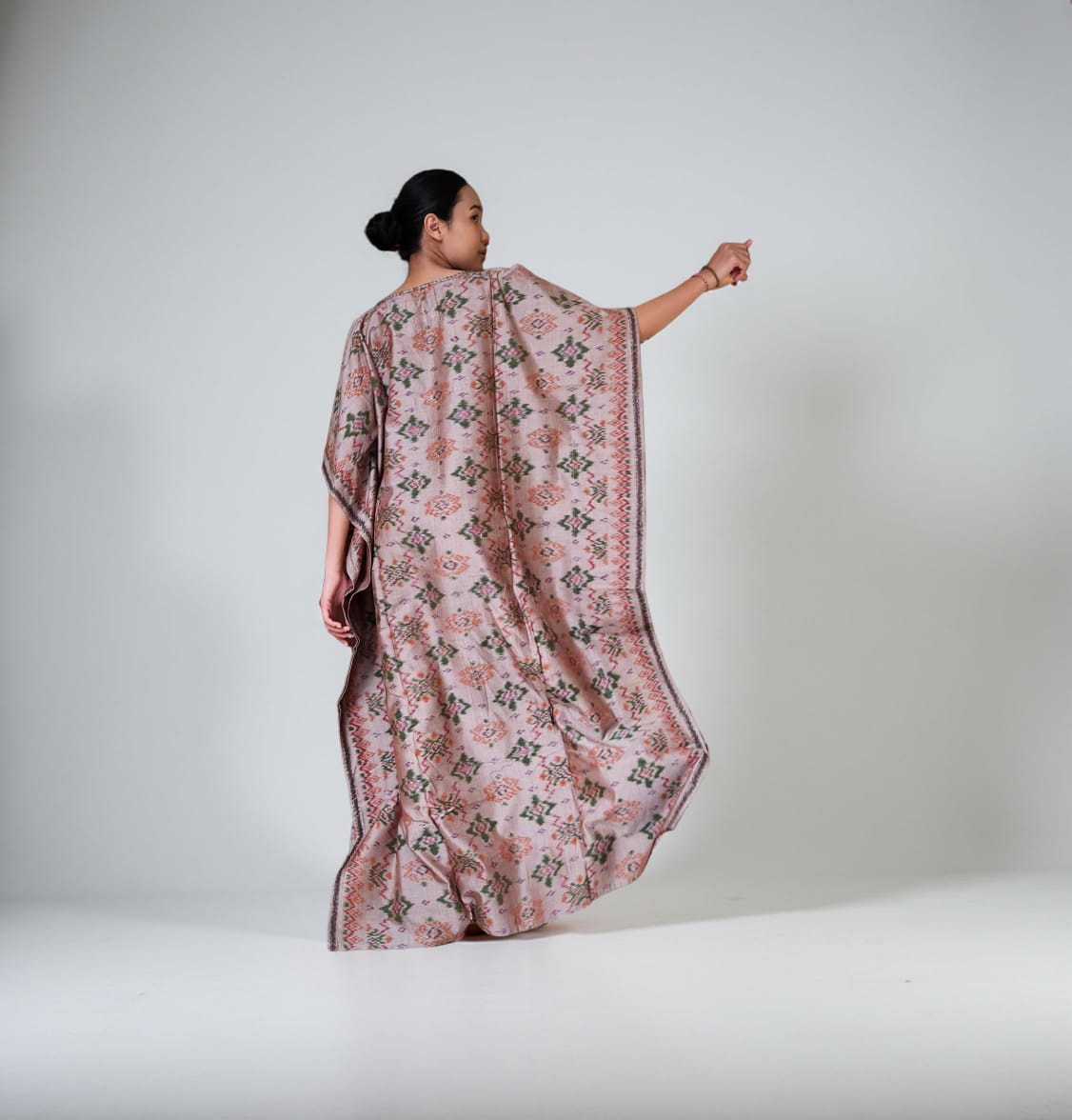 "Kenanga" Khaftan Tenun Endek